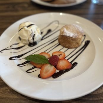 Willard Hicks - Butter Cake - Steakhouses Near Me - Morgan Hill, California Willard Hicks - Butter Cake - Steakhouses Near Me - Morgan Hill, California