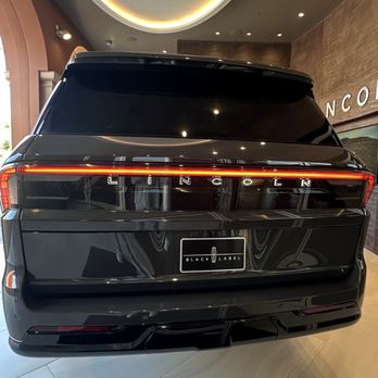 Lincoln Experience Center - The 2026 Lincoln Navigator - Venues & Event Spaces Near Me - Newport Beach, California Lincoln Experience Center - The 2026 Lincoln Navigator - Venues & Event Spaces Near Me - Newport Beach, California