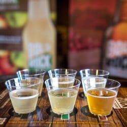 Cville Hop On Tours - Bold Rock tasting flight