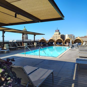 Hyatt Regency San Antonio Riverwalk - Pool deck - Hotels Near Me - San Antonio, Texas Hyatt Regency San Antonio Riverwalk - Pool deck - Hotels Near Me - San Antonio, Texas