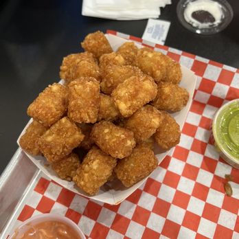 Cali Stack Burgers & Grill - Tater tots - Cheesesteaks Near Me - Lakeside, California