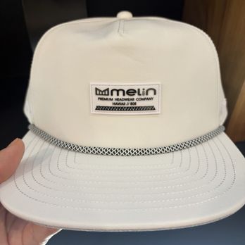 Melin - Melin hat Hawaii - Hats Near Me - Honolulu, Hawaii Melin - Melin hat Hawaii - Hats Near Me - Honolulu, Hawaii
