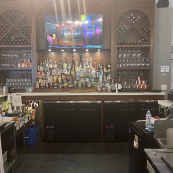 313 Franklin - Bar - American Near Me - South Hill, Virginia 313 Franklin - Bar - American Near Me - South Hill, Virginia