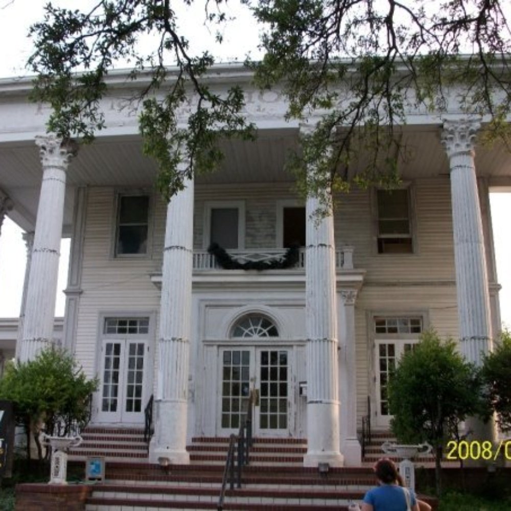 The Haunted Mortuary - Haunted Houses Near Me - New Orleans, Louisiana The Haunted Mortuary - Haunted Houses Near Me - New Orleans, Louisiana