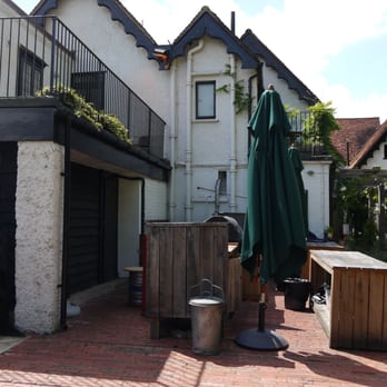 The Olde Bell - Hotels Near Me - Hurley, WNM