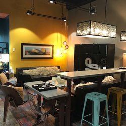 Lifeologie Counseling - Lifeologie is designed with the client experience in mind. Warm, welcoming, groovy.