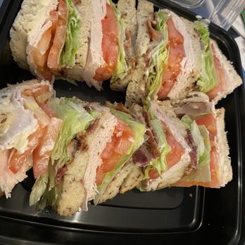 Nate'n Al's - Club sandwich - Delis Near Me - Beverly Hills, California