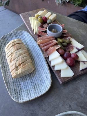 Village Vino by null