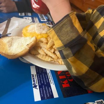 Cope's Knotty Pine Cafe - Breakfast & Brunch Near Me - Bakersfield, California