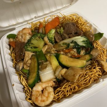 China Village - House Special crispy noodles Hong Kong style ($13.75) - Chinese Near Me - Novato, California China Village - House Special crispy noodles Hong Kong style ($13.75) - Chinese Near Me - Novato, California