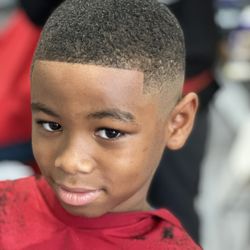 Crisp Cuts & Styles Barbershop - Independence