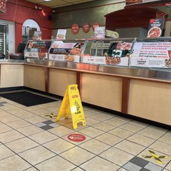 Papa Murphy's - Inside