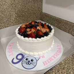 Triple berry and cream cake