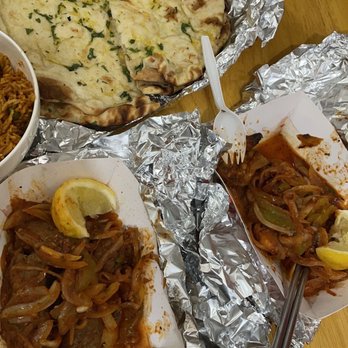 Raavi - Lamb Seekh Kebab and Garlic Naan Bread - Indian Near Me - San Francisco, California