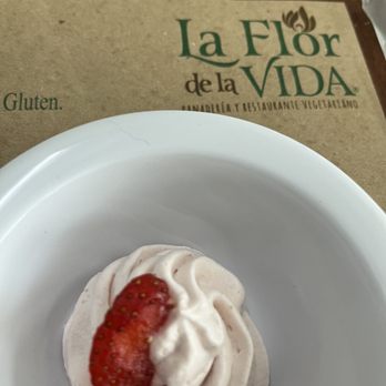 La Flor de la Vida - Dessert - Bakeries Near Me - Tijuana, BCN