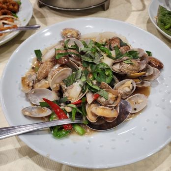 Saigon Kitchen - Ngheu Xap Tau Xi - Clams in Black Bean Sauce - Vietnamese Near Me - San Jose, California Saigon Kitchen - Ngheu Xap Tau Xi - Clams in Black Bean Sauce - Vietnamese Near Me - San Jose, California