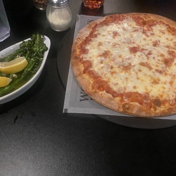 Scuola Pizza - Pizza - Pizza Near Me - Gainesville, Florida