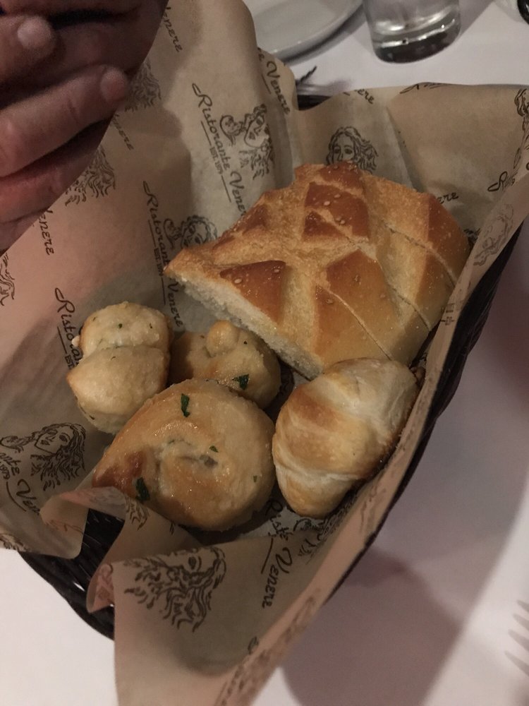 Order Garlic Bread food online from Venere Restaurant store, Westbury on bringmethat.com