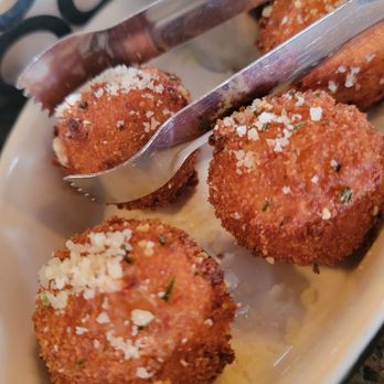 Bacaro Kitchen & Wine Bar - Arancini - Italian Near Me - Houston, Texas