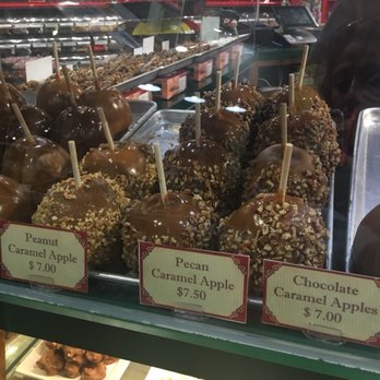 Savannah's Candy Kitchen - Candy Stores Near Me - Charleston, South Carolina