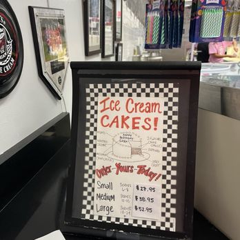 Ashley's Ice Cream Cafe - Ice cream cake prices - Ice Cream & Frozen Yogurt Near Me - Guilford, Connecticut