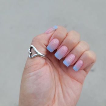Vineland Nail Spa - Beautiful pink and blue ombre dipped nails - Nail Salons Near Me - Bay Lake, Florida Vineland Nail Spa - Beautiful pink and blue ombre dipped nails - Nail Salons Near Me - Bay Lake, Florida