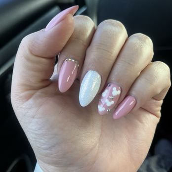 Aroma Nail Spa - Mickey themed nails, pink and white - Nail Salons Near Me - Las Vegas, Nevada Aroma Nail Spa - Mickey themed nails, pink and white - Nail Salons Near Me - Las Vegas, Nevada