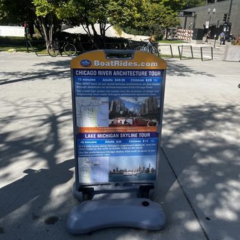 Shoreline Sightseeing - Architectural Tours Near Me - Chicago, Illinois Shoreline Sightseeing - Architectural Tours Near Me - Chicago, Illinois