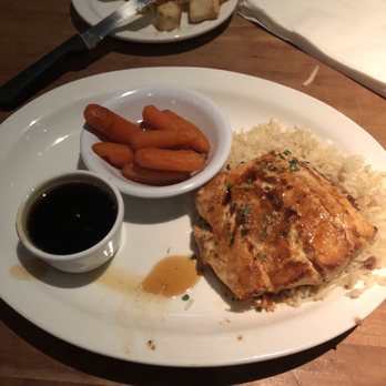 Cheddar's Scratch Kitchen - Bourbon glazed salmon with baby carrots and rice - American Near Me - Slidell, Louisiana