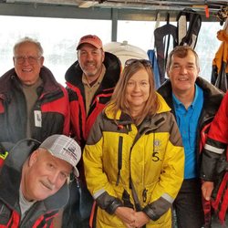 Pacific Tugboat Adventures - One great and happy group on the Parry!