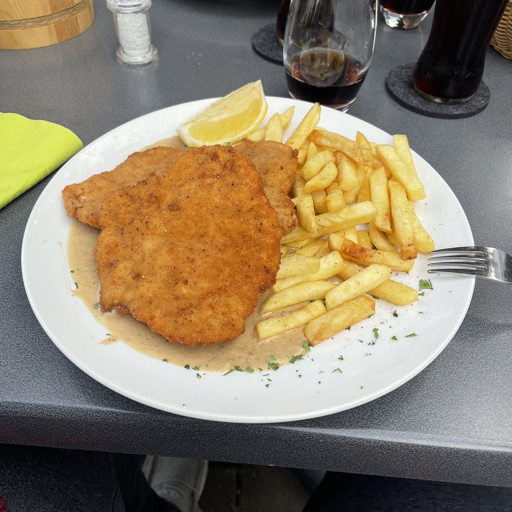 Bei Bruno - Schnitzel 10/10 - Mediterranean Near Me - Mainz, RP Bei Bruno - Schnitzel 10/10 - Mediterranean Near Me - Mainz, RP