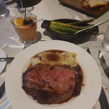 THE LANDMARK PRIME RIB - Updated July 2024 - 126 Photos & 97 Reviews ...