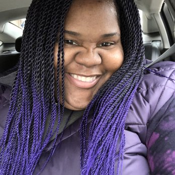 Livepretty and Illuminate - 2/16/19 - Hair Stylists Near Me - Hillside, Illinois