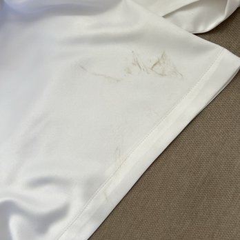 Mom's Cleaners - Dry Cleaning Near Me - Temecula, California