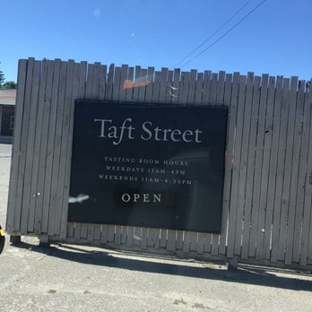 Taft Street Winery - Sign - Wine Tasting Room Near Me - Sebastopol, California Taft Street Winery - Sign - Wine Tasting Room Near Me - Sebastopol, California