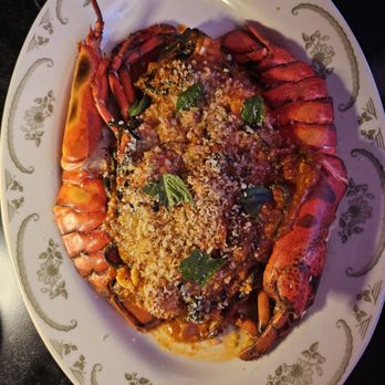 Fioretta - Lobster Diavolo - Italian Near Me - Chicago, Illinois Fioretta - Lobster Diavolo - Italian Near Me - Chicago, Illinois