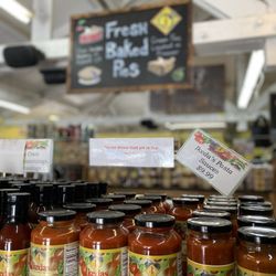 Ikedas California Country Market