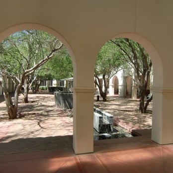 Heard Museum - Front Courtyard - Museums Near Me - Phoenix, Arizona Heard Museum - Front Courtyard - Museums Near Me - Phoenix, Arizona