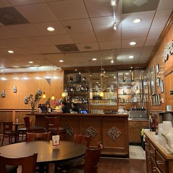 Thai Sawadee - Inside - Thai Near Me - Chesterfield, Missouri