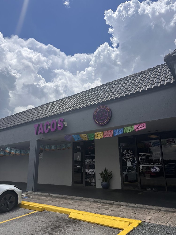 Davie Taco Bar