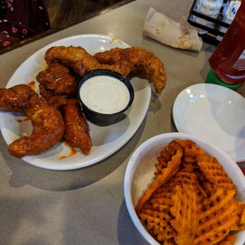 Pluckers Wing Bar - Webster - Wings and waffle fries - Chicken Wings Near Me - Webster, Texas