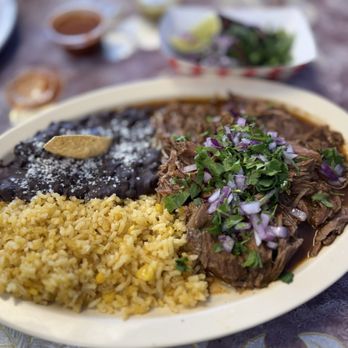 La Cocina De Los Reyes - Birria de Res estilo Chiapas - Mexican Near Me - La Puente, California La Cocina De Los Reyes - Birria de Res estilo Chiapas - Mexican Near Me - La Puente, California
