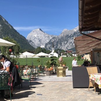 Superior Hotel Karwendel - Outdoor dining at the hotel - Hotels Near Me - Pertisau, 7