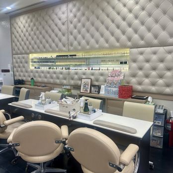 The Nailery - Nail Salons Near Me - Brooklyn, New York