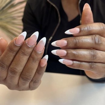 Mimi Nails & Wax Bar - Photo - Teeth Whitening Near Me - Toronto, Ontario Mimi Nails & Wax Bar - Photo - Teeth Whitening Near Me - Toronto, Ontario