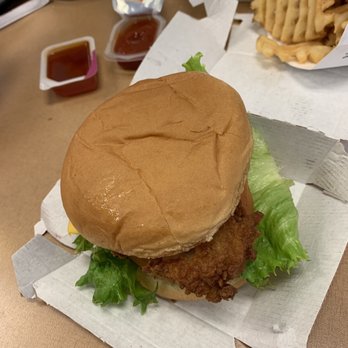 Chick-fil-A - Chick-fil-A deluxe - Fast Food Near Me - Fullerton, California