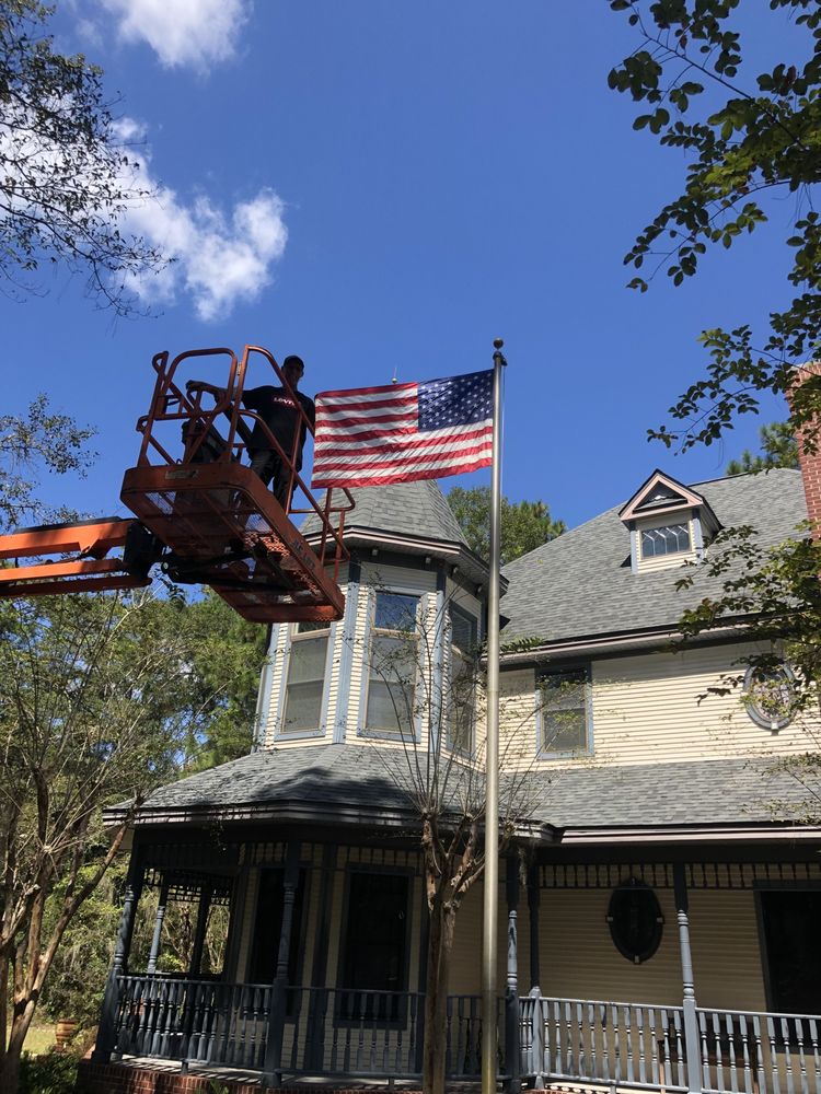 Slide of Helen’s Vinyl Siding and Roofing