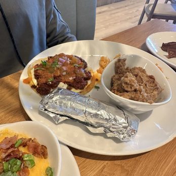 Broken Yolk Cafe - Huevos Rancheros with Chorizo - Breakfast & Brunch Near Me - McKinney, Texas Broken Yolk Cafe - Huevos Rancheros with Chorizo - Breakfast & Brunch Near Me - McKinney, Texas