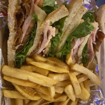 Jimmy Buffets Margaritaville Restaurant - Turkey Club - New American Near Me - St. Thomas, Virgin Islands Jimmy Buffets Margaritaville Restaurant - Turkey Club - New American Near Me - St. Thomas, Virgin Islands