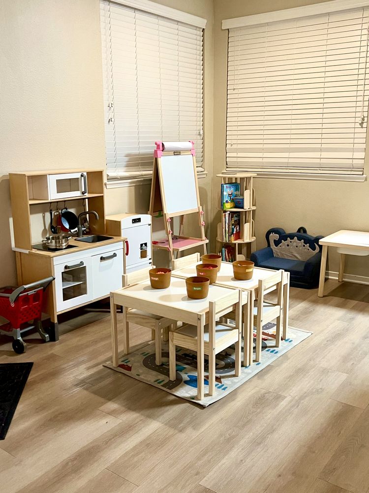Little Learners Club - childcare center in San Diego, CA